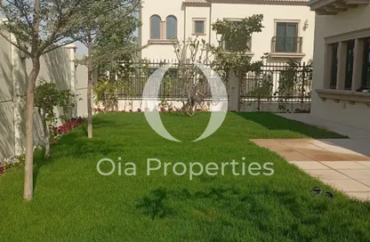 Villa - 5 Bedrooms - 6 Bathrooms for sale in Bloom Living - Zayed City (Khalifa City C) - Khalifa City - Abu Dhabi