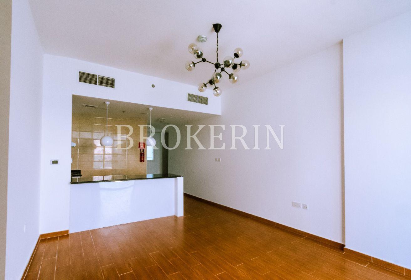 SPACIOUS LAYOUT | GREAT LOCATION | EASY PAYMENT photo 3