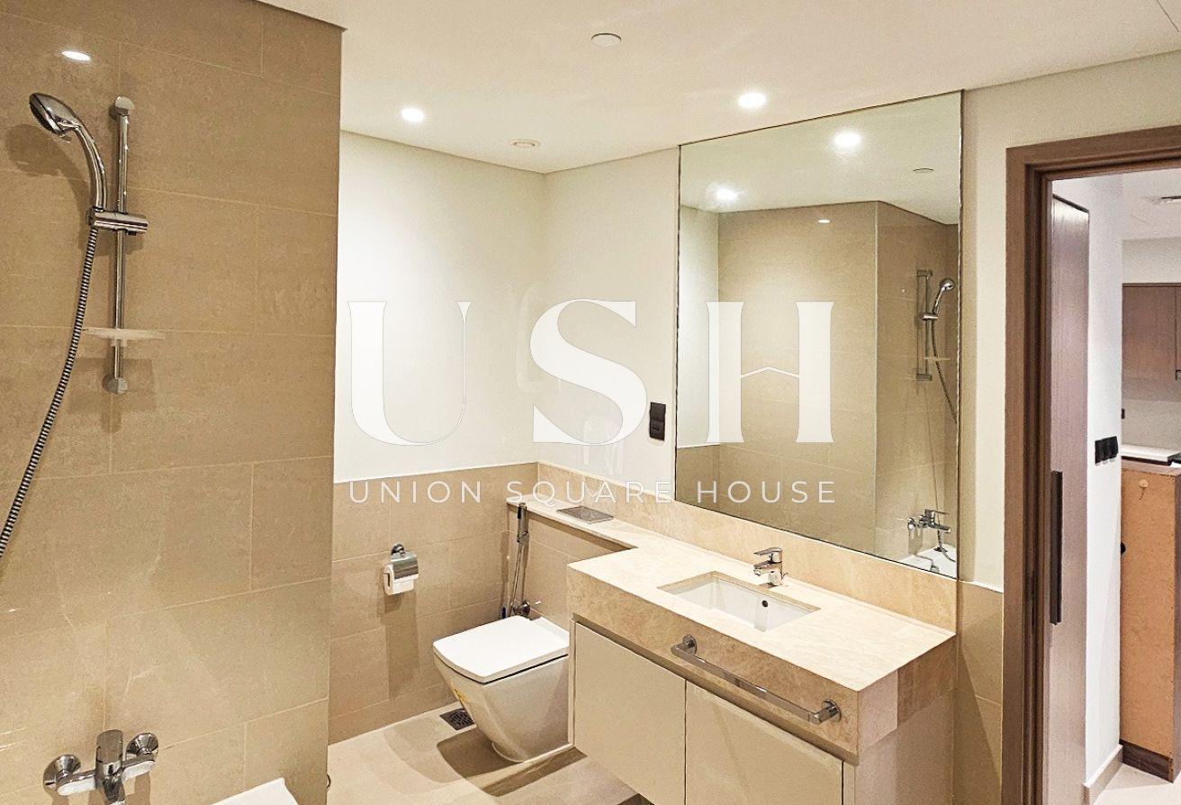 Fully Furnished 1BR | Elegant Downtown Living photo 16