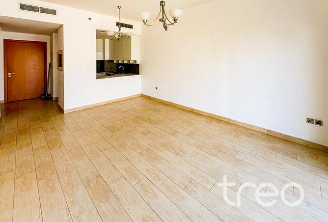 104669472 - Property Image 2