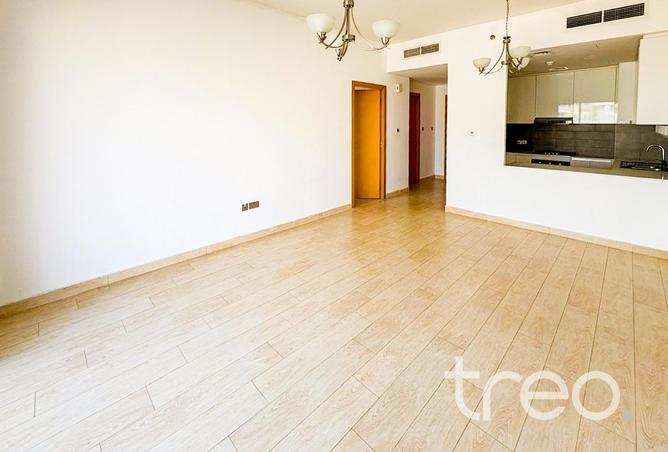104669472 - Property Image 3