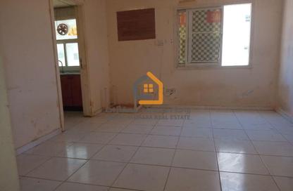 Apartment - Studio - 1 Bathroom for rent in Al Butina 9 Building - Al Butina - Sharjah