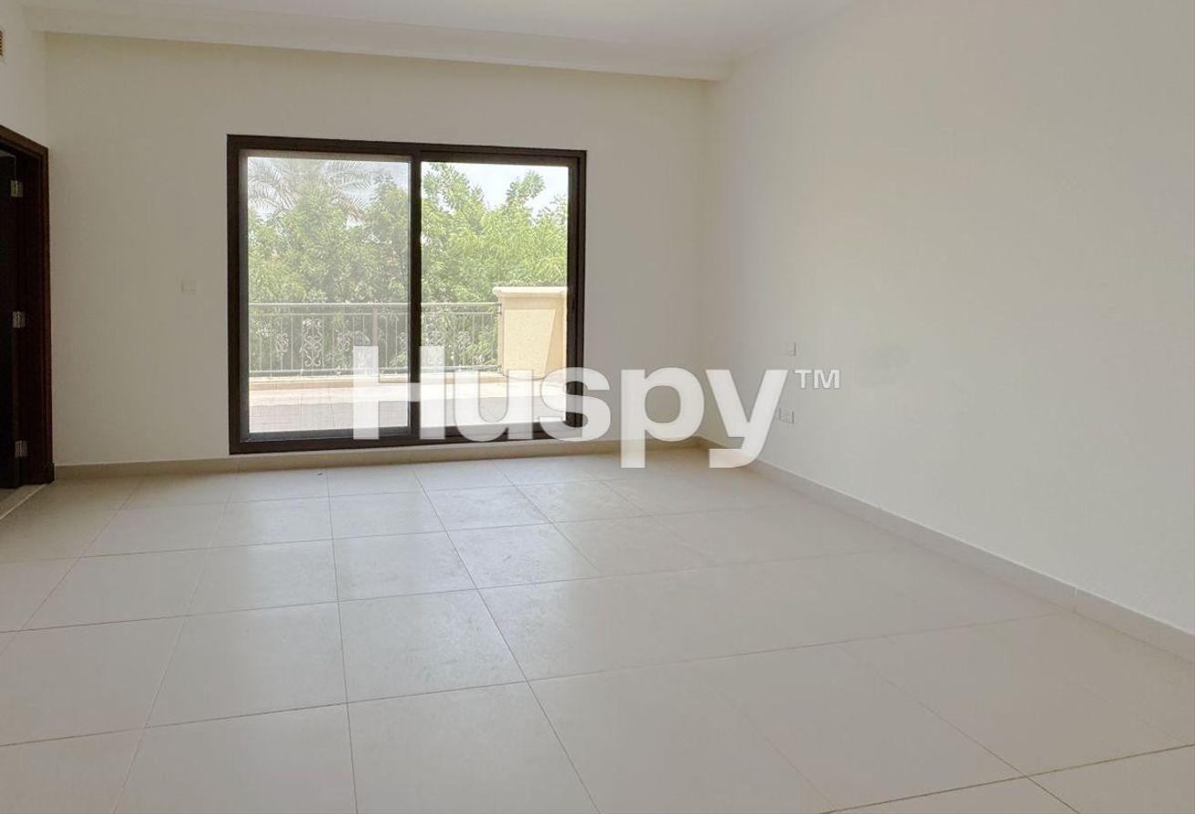 Vacant Now | Type 2 | Close to Pool photo 9