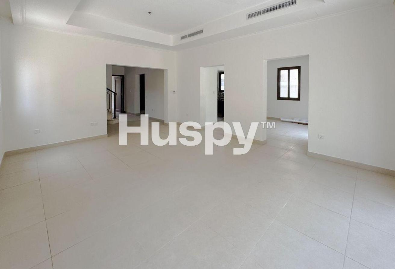 Vacant Now | Type 2 | Close to Pool photo 2