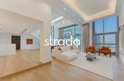 Apartment - 1 Bedroom - 3 Bathrooms for rent in Executive Tower H - Executive Towers - Business Bay - Dubai