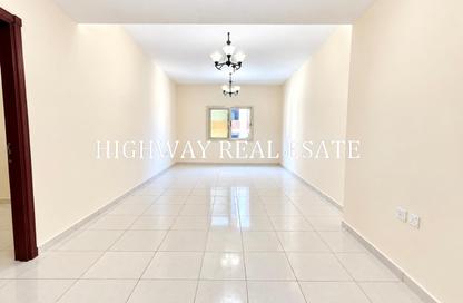 Apartment - 1 - 2 for rent in Muwailih Building - Muwaileh - Sharjah Apartment - 1 - 2 for rent in Muwailih Building - Muwaileh - Sharjah