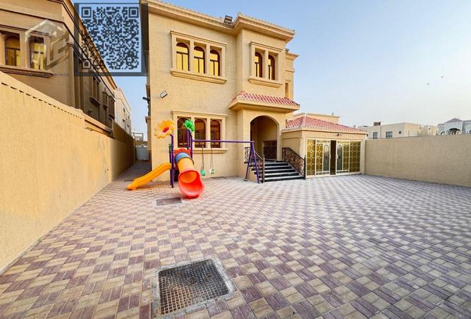 129763355 - Property Image 2