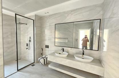 Villa - 5 Bedrooms - 7 Bathrooms for sale in Kabbali Hills - Al Helio 2 - Al Helio - Ajman