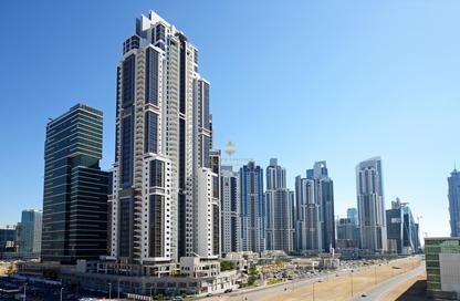 Apartment - 2 - 3 for rent in Executive Tower G - Executive Towers - Business Bay - Dubai