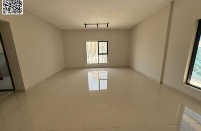 Apartment - 3 Bedrooms - 3 Bathrooms for rent in Gulfa Towers - Al Rashidiya 1 - Al Rashidiya - Ajman