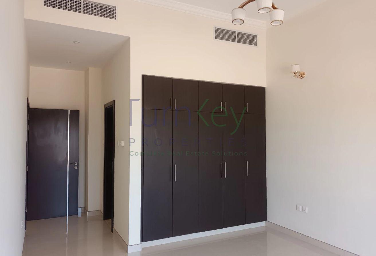 5 Bed| Fully Equipped Kitchen | Landscaped Garden photo 20