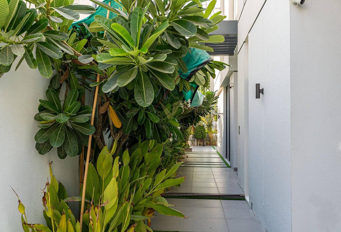 BESPOKE CUSTOMISED - UPGRADED | 4BR+M VILLA photo 25