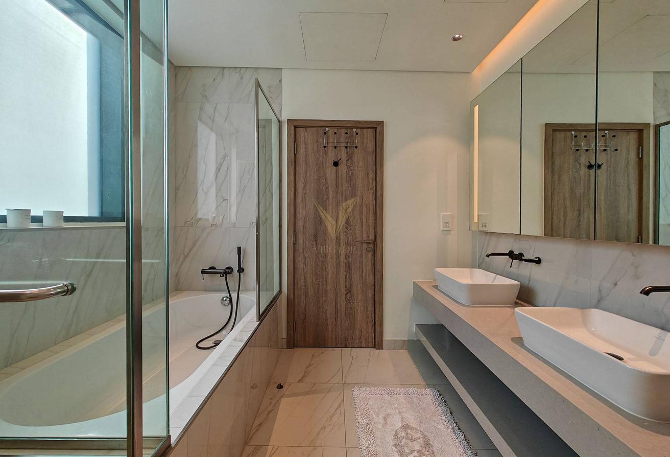 BESPOKE CUSTOMISED - UPGRADED | 4BR+M VILLA photo 22