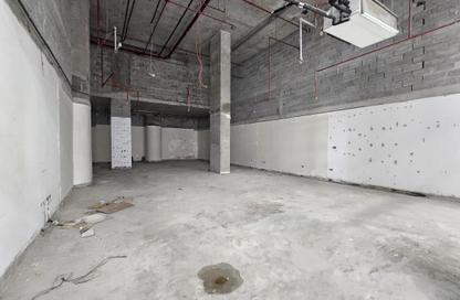 Retail - Studio - 1 Bathroom for rent in I Rise Tower - Barsha Heights (Tecom) - Dubai