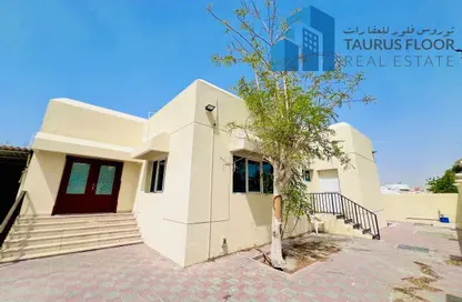 Villa - 4 Bedrooms - 5 Bathrooms for rent in AGH Villas - Al Rashidiya - Dubai Villa - 4 Bedrooms - 5 Bathrooms for rent in AGH Villas - Al Rashidiya - Dubai