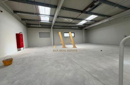 Warehouse - Studio - 1 Bathroom for rent in Al Qusais Industrial Area 3 - Al Qusais Industrial Area - Al Qusais - Dubai