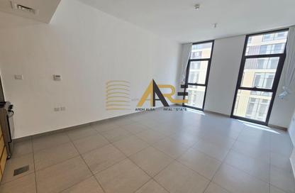 Apartment - Studio - 1 for rent in Al Mamsha - Muwaileh - Sharjah