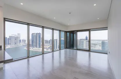 Apartment - 3 Bedrooms - 3 Bathrooms for sale in Peninsula Five - Peninsula - Business Bay - Dubai