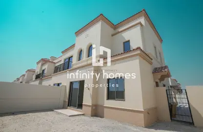 Townhouse - 2 Bedrooms - 3 Bathrooms for rent in Bloom Living - Zayed City (Khalifa City C) - Khalifa City - Abu Dhabi