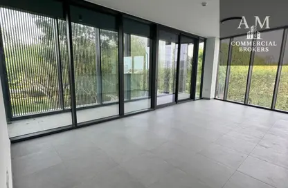 Apartment - 3 Bedrooms - 3 Bathrooms for rent in The Gate - Aljada - Sharjah