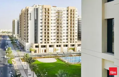 شقة - غرفة نوم - 1 حمام للبيع في شقق يونا - تاون سكوير - دبي