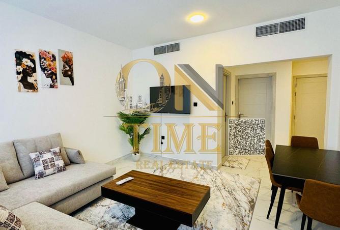 76969755 - Property Image 2