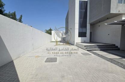 Villa - 3 - 4 for rent in Al Ghafia - Al Riqqa - Sharjah