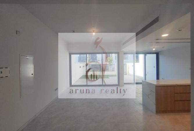 53574436 - صورة العقار 2