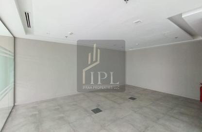 Office Space - Studio - 1 Bathroom for rent in The Regal Tower - Business Bay - Dubai