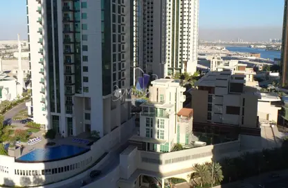 Apartment - 2 Bedrooms - 3 Bathrooms for sale in Marina Square - Al Reem Island - Abu Dhabi