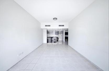 شقة - 2 - 3 للبيع في المبنى 153 - طراز حديث - ديسكفري جاردنز - دبي