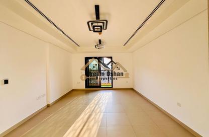 Apartment - 2 - 3 for rent in Al Nokhadha Building - Al Jaddaf - Dubai