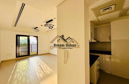 Apartment - 2 - 3 for rent in Al Nokhadha Building - Al Jaddaf - Dubai Apartment - 2 - 3 for rent in Al Nokhadha Building - Al Jaddaf - Dubai