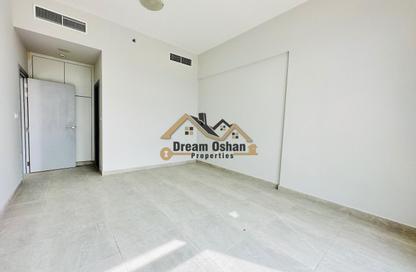 Apartment - 1 Bedroom - 2 Bathrooms for rent in Amrico Residence - Al Jaddaf - Dubai