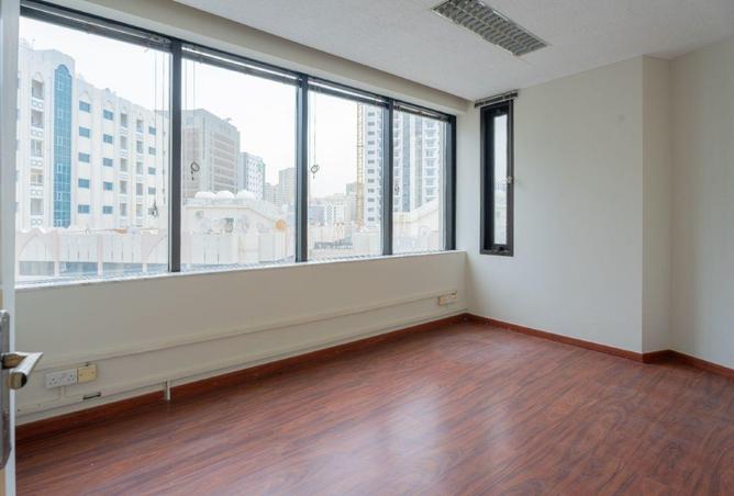 83244840 - صورة العقار 2