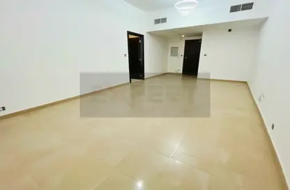 شقة - غرفة نوم - 2 حمامات للايجار في بوابة السيليكون رقم 1 - بوابات السيليكون - واحة دبي للسيليكون - دبي