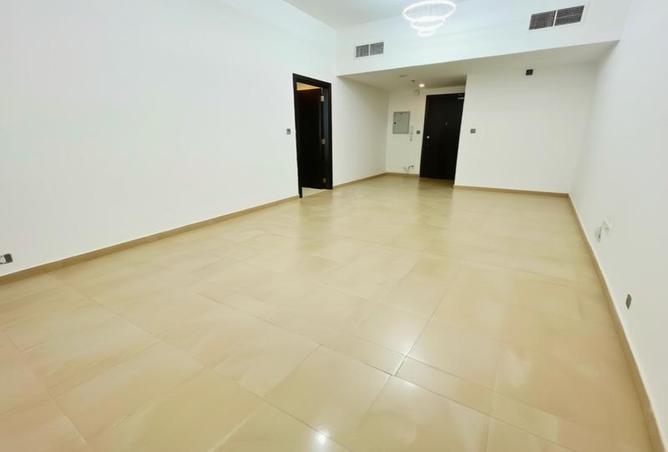 82390133 - Property Main Image