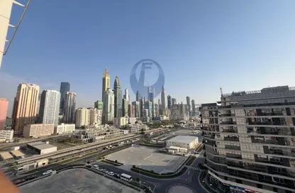 شقة - 2 غرف نوم - 3 حمامات للايجار في مبني انفينيتي - السطوة - دبي