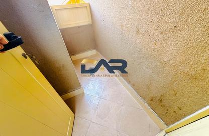 Apartment - 2 Bedrooms - 2 Bathrooms for rent in Shabiya 10 - Shabiya - Mussafah - Abu Dhabi