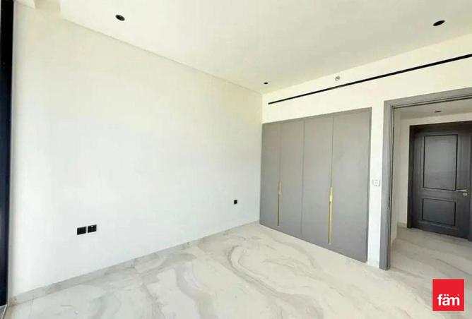 72305739 - Property Image 2