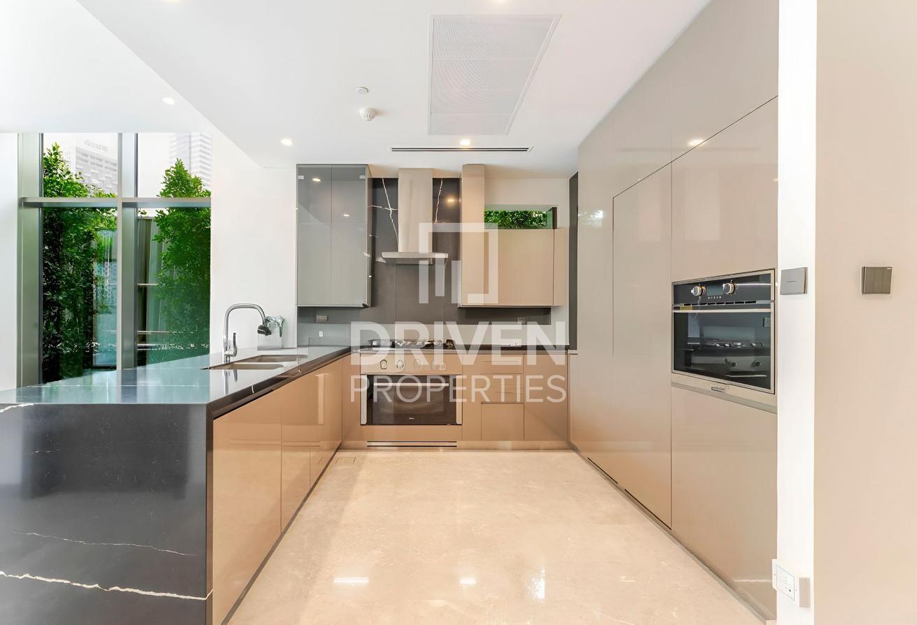 Waterfront Living | Elegant Apt | Ready to Move in photo 10