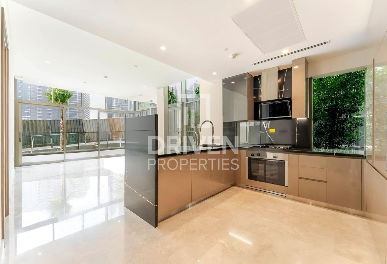 Waterfront Living | Elegant Apt | Ready to Move in photo 9