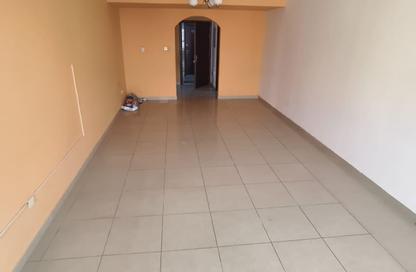 Apartment - 2 - 4 for rent in Al Khan Corniche - Al Khan - Sharjah