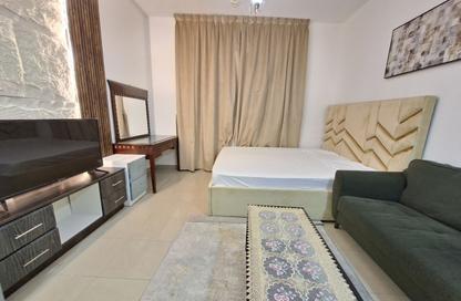 Apartment - Studio - 1 Bathroom for rent in Safia Tower - Al Majaz 3 - Al Majaz - Sharjah Apartment - Studio - 1 Bathroom for rent in Safia Tower - Al Majaz 3 - Al Majaz - Sharjah