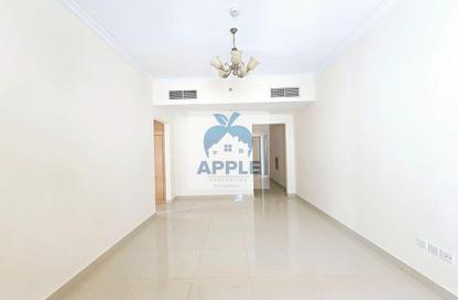 Apartment - 1 Bedroom - 2 Bathrooms for rent in Muwaileh 3 Building - Muwaileh - Sharjah