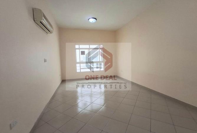 76567648 - Property Image 2