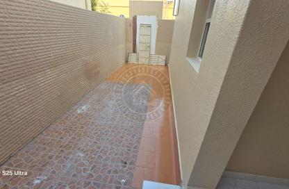 Villa - 2 - 2 for rent in Julfar - Ras Al Khaimah
