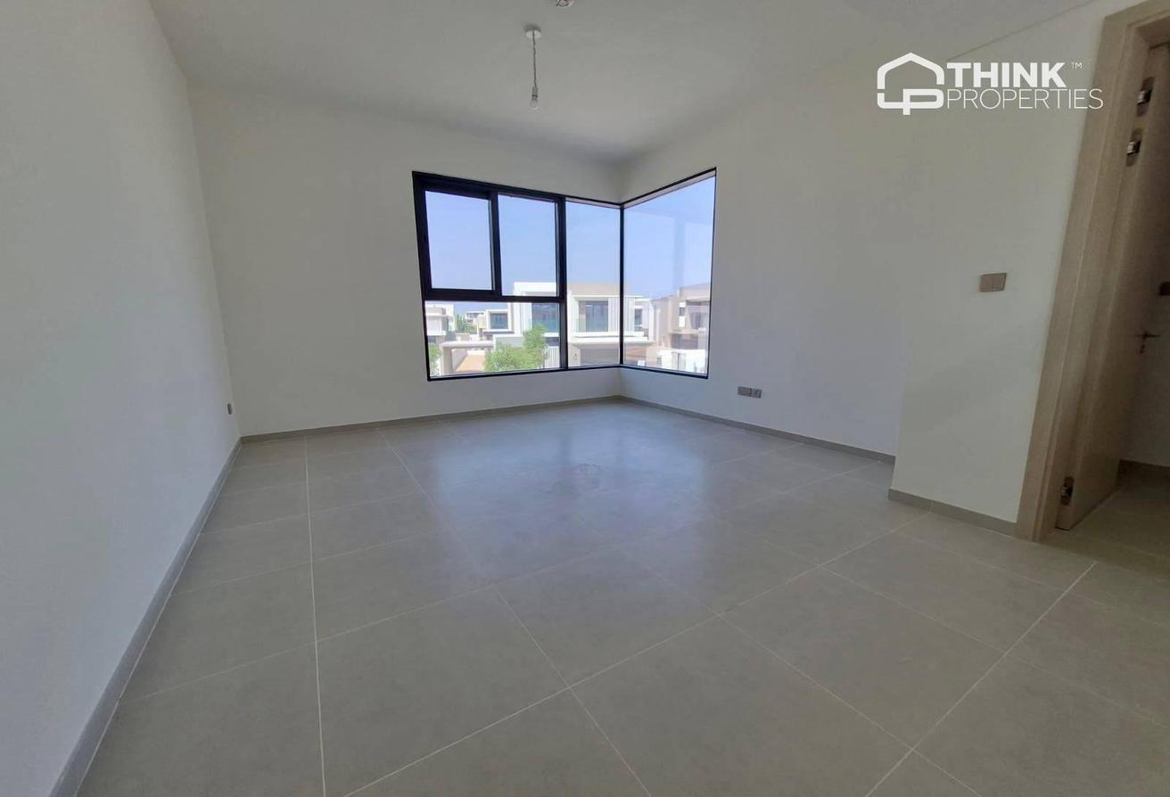 Vacant | 4 Beds + Maid | Close to Amenities photo 10