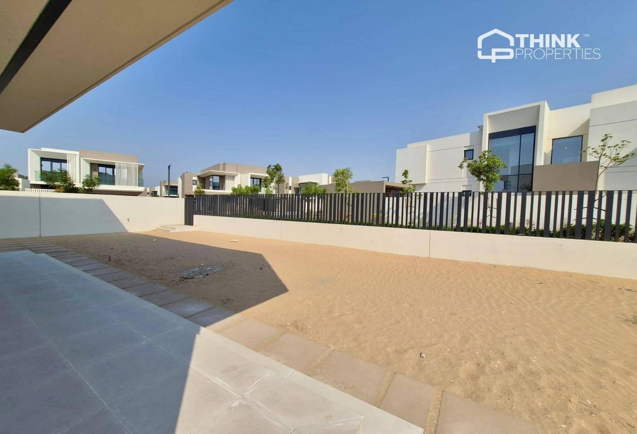 Vacant | 4 Beds + Maid | Close to Amenities photo 15