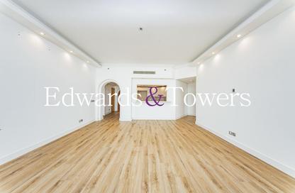 Apartment - 2 Bedrooms - 3 Bathrooms for rent in Al Nabat - Shoreline Apartments - Palm Jumeirah - Dubai